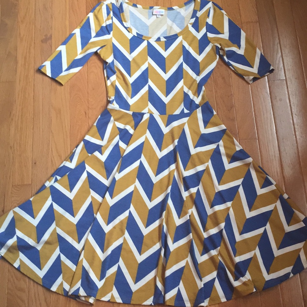 Lularoe Nicole dress, small